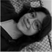 Profesora de apoyo escolar con énfasis en inglés y español