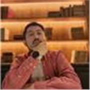 Soy arquitecto con un Master en Diseño de Interiores por lo que puedo enseñar a todos los niveles