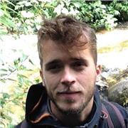 Propose aide aux devoirs et soutient scolaire en mathématique, physique chimie, en biologie et anglais