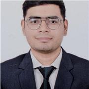 I give private lessons tailored to your level and learning needs.