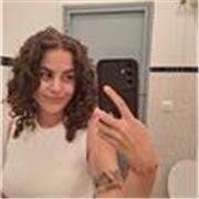 Educadora social con experiencia en apoyo educativo y desarrollo de actividades de ocio y tiempo libre. 