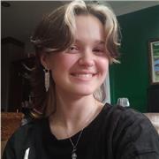 Maths tutor providing private sessions for primary schoolers up to year 10