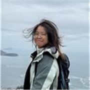 Native Cantonese speaker and fluent Chinese (Mandarin) speaker with more than 4 years of online teaching experience