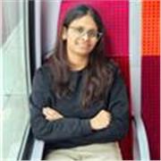 English fluency coach with international academic background teaching in France