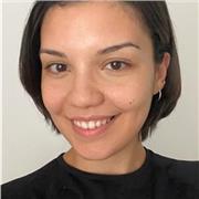 Mi nombre es Sara, soy traductora y me especializo en los idiomas inglés y francés. Doy clases de manera online a 10€ la hora, para más info escríbeme al correo