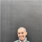 Je suis très sérieuse et assidue.
L’échange avec l’élève est simple pour moi.
Travail dans la bonne humeur.
Olivia