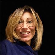 Offro lezioni private a bambini o ragazzi che hanno necessità di migliorare le proprie competenze scritte e verbali in italiano o materie umanistiche