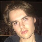 Diplômé d'Oxford et tuteur expérimenté enseignant le latin et le grec ancien