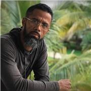 Prof d'espagnol natif donne cours interactifs à domicile.