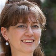 Soy psicopedagoga. Doy refuerzo de escritura, apoyo escolar, nivel de primaria.