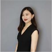 Bilingual Chinese and English speaker providing tuition to students of all ages