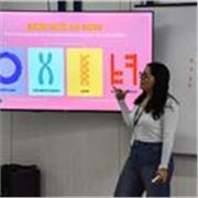 Maestra de apoyo especializada en ciencias como Biología, Geografía y Ecología