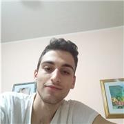 Laureando di farmacia ,con voglia di insegnare e appassionante i miei studenti