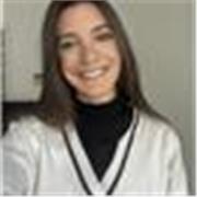Profesora de español nativa da curso de español para aprendizaje o preparación de exámenes