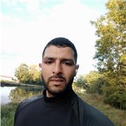 Boxeur avec experience en competition , donne des cours de boxe anglaise pour tous niveaux(debutant, confirmé, loisirs) sur paris