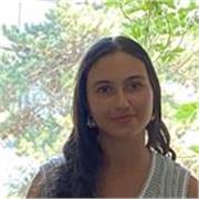 Professeure et traductrice bilingue: enseigne tous les niveaux, préparation TOEFL et IELTS.