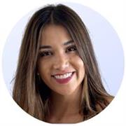 Me encanta enseñar español a quienes aman mi cultura y le gustaría hablar el idioma