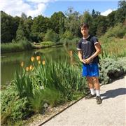 Muttersprachler bietet Französisch Unterricht ;)