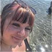 Friendly and outgoing native English speaker looking to help others!