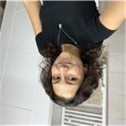 Profesora del ámbito científico, con el máster de profesorado y nivel C1 de inglés. Imparto clases a estudiantes de primaria y ESO