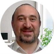 Donne cours particuliers pour élèves primaire et collège. Cours de soutien pour adultes également. 