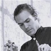 Sei alla ricerca del tuo estro creativo o hai bisogno di darti un ritmo nel migliorare le tue capacità? Offro pillole creative