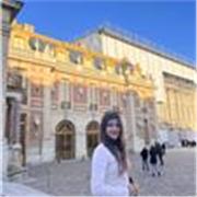 Professeur particulier,donne des cours pour Anglais. Je travail dans un lycée comme une professeur d’anglais à savigny sur orge.J’ai un masters en anglais