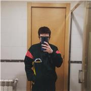 Sé francés , no tengo experiencia en clases ni como profesor , salvé un curso entero a mis amigos en historia de las guerras