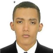 Universitario imparte clases a niños y jovenes