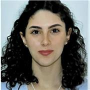 Laurenda in TFCPC impartisce lezioni di biologia