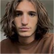 Hai bisogno di aiuto per i compiti che tuo figlio non riesce a fare? Ci penso io, sono qui apposta!