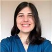 Médica ofrece clases de Biología con enfoque claro y práctico