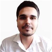 
Me gusta empatizar con el alumno e intentar hacer entender la asignatura desde sus conocimientos previos sean los que sean