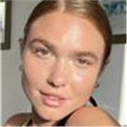 profesora de ingles, I teach students of all ages and levels