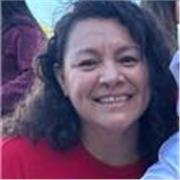 Profesora de español brinda clases particulares a personas de todas las edades