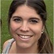 Profesora nativa de español y catalán, dirijido a personas que quieran aprender de forma fluida el idioma