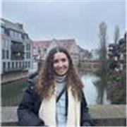 Maestra de inglés y refuerzo de EP y Secundaria