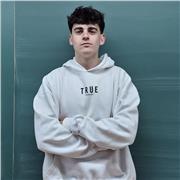 Profesor de matematicas de 18 años para alumnos de primaria ESO y batxillerato social