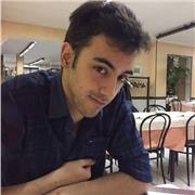 Laureato Magistrale in Chimica a pieni voti impartisce lezioni a carattere scientifico