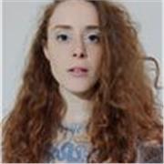 Profesora  de canto  y expresión corporal, para todo tipo de niveles.