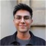 Profesor de inglés con experiencia en preparación de exámenes y clases dinámicas personalizadas