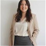 Formadora y Coach especializada en Liderazgo. Trabajo áreas como la gestión de equipos, la comunicación o el feedback.