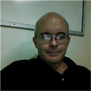 I am a patient, adaptable teacher, specializing in engaging lessons tailored for non-native English speakers of all  abilities.