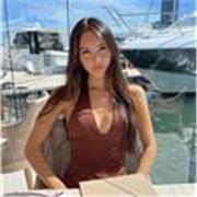 Native English speaker, strong passion for languages and helping others to love the learning process!
