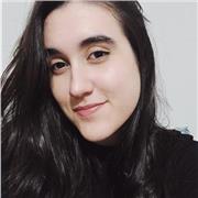 Professora de ciências da natureza que ensina para todas as idades