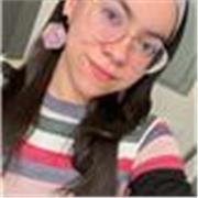 Maestra de matemáticas, física, computación y circuitos eléctricos con experiencia en clases desde primaria hasta universidad