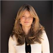 Graduada en Traducción e Interpretación especializada en inglés y alemán. Doy clases a domicilio y modalidad online