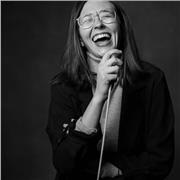 Directora de Orquesta con ganas de compartir mi experiencia en música! Solfeo, Historia de la Música, Análisis, Estética