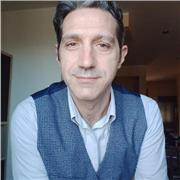 Sono Tutor da molti anni, con particolare attenzione ai Bisogni Linguistici Specifici e molta empatia.