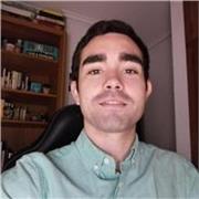 Profesor de Lengua Castellana, Lengua Valenciana, Inglés y Francés.
